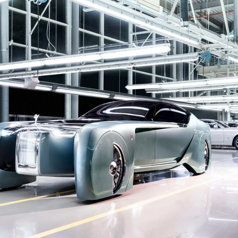 Rolls-Royce to share details regarding its first electric car on September 29